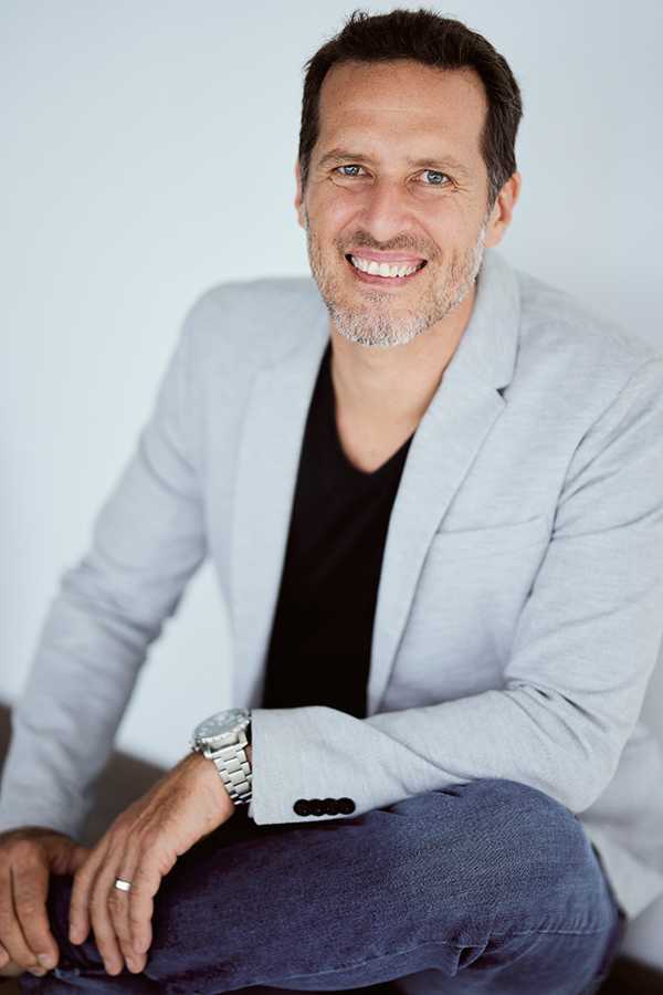 Bruce-Muzik-01_Relationship_Marriage_Expert_Coach-600 Bruce Muzik - Relationship & Marriage Expert Coach